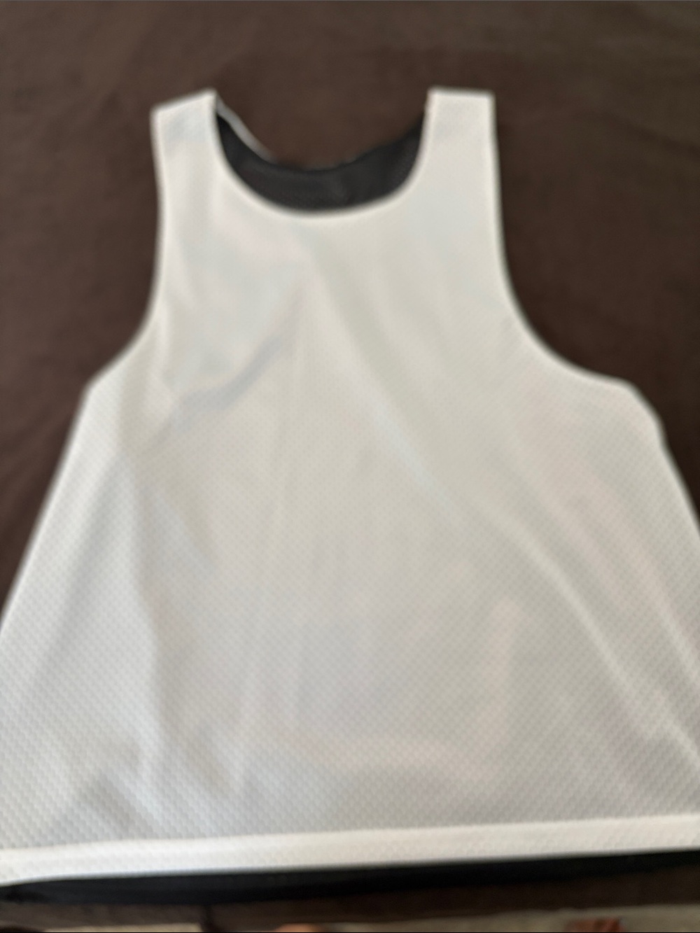 Black/White Reversible Mesh pinnie small/medium